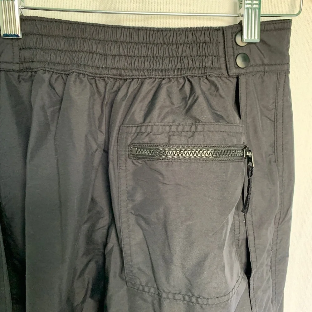 Rawik outerwear // black zip off snow pants size large PAT